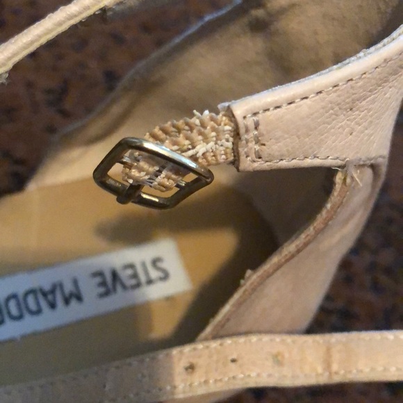 🌼🌼 Steve Madden T-Strap sandals🌼🌼 - Picture 7 of 8